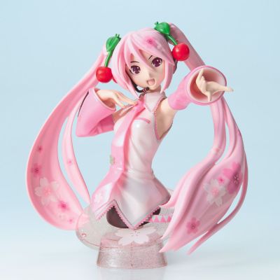 Figure-rise Bust VOCALOID 初音未来 樱初音
