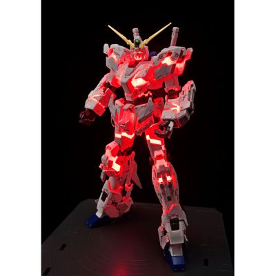RG 1/144  高达基地专属商品 RX-0 独角兽高达（毁灭模式）TWC版（发光固态塑像）
