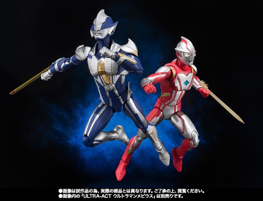 ULTRA-ACT  梦比优斯奥特曼 猎手骑士剑