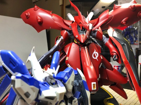 ROBOT魂＜SIDE MS＞ 机动战士高达 逆袭的夏亚系列 夜莺（重涂装）