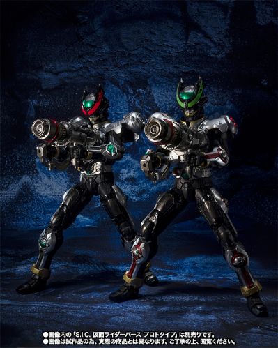 S.I.C. 假面骑士欧斯／ＯＯＯ 假面骑士バース 