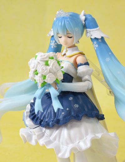 figma#EX-054 Vocaloid 初音未来&Rabbit Yukine 公主 雪未来 2019