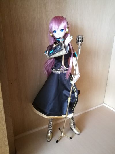 Dollfie Dream DD Vocaloid 巡音流歌