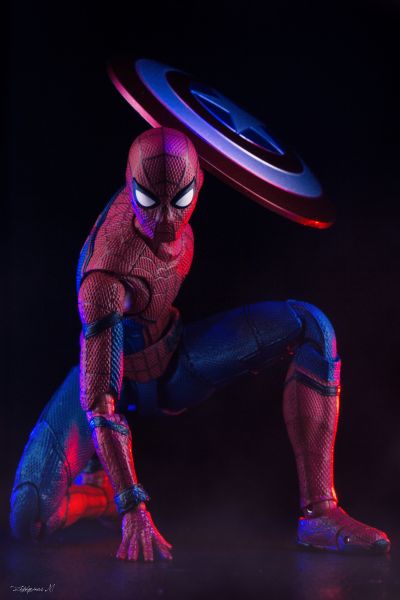 S.H.Figuarts 蜘蛛侠：英雄归来 和魂系列可动支架场景墙