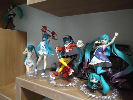 初音未来 歌姬计划 F 初音未来 水珠花纹比基尼泳装