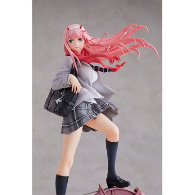 DARLING in the FRANXX 零二 校服