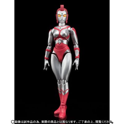 ULTRA-ACT 爱迪奥特曼 尤莉安