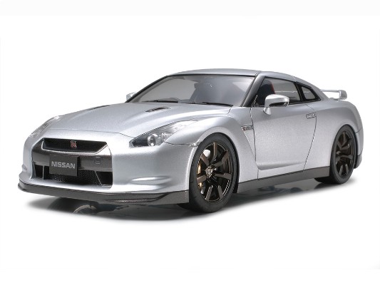 24300 1/24 日产 GT-R（R35）