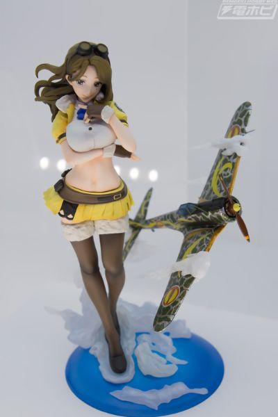 	FiguartsZERO  荒野的寿飞行队 扎拉