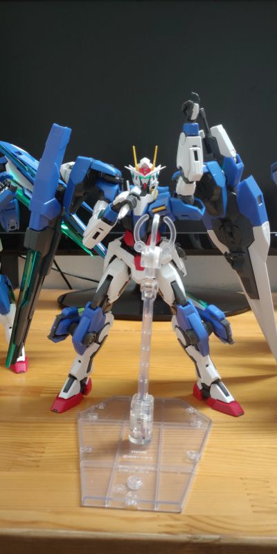 MG 1/100 机动战士高达00 GN-0000 00高达 00斩击强化模组