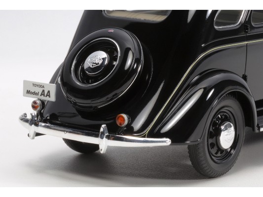 24339 1/24 丰田 AA型