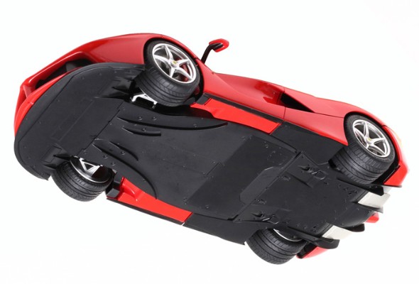 24333 1/24 法拉利 拉法