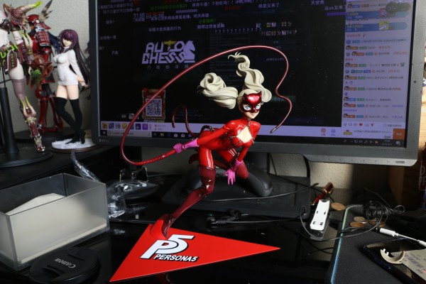 女神异闻录5 高巻杏 复刻红底版