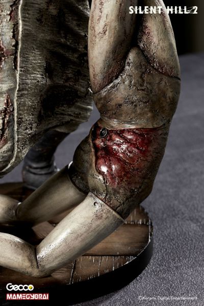 【SDCC2013/豆魚雷流通限定】寂静岭2  Red Pyramid Thing 1/6  PVC人物雕像Ver. 单品