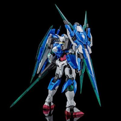 ＭＧ 1/100 机动战士高达00V战记 	GNT-0000/FS 量子型00全刃式［特别涂装版］