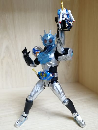 S.H.Figuarts 假面骑士创骑 假面骑士克罗兹 巨龙形态