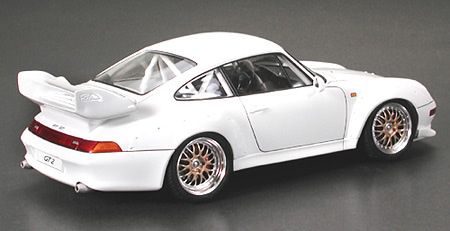 24247 1/24 保时捷 911 GT2 公路版 CLUB SPORT