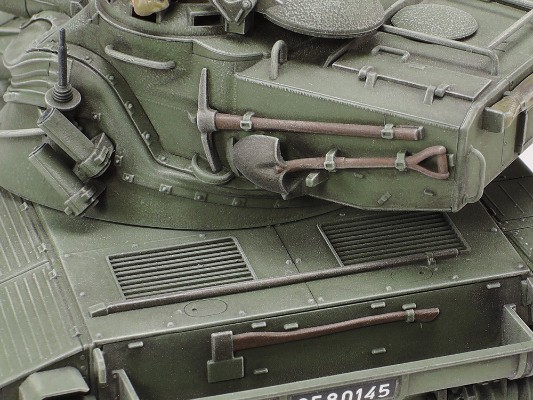 35349 1/35 法国 轻型坦克 AMX-13