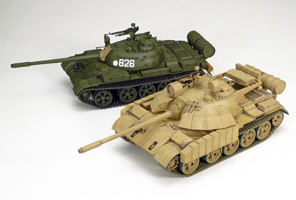 35324 1/35 伊拉克陆军 T-55 英格玛 坦克