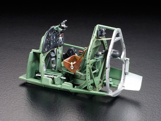 60319 1/32 超级马林 喷火战斗机 Mk.IXc