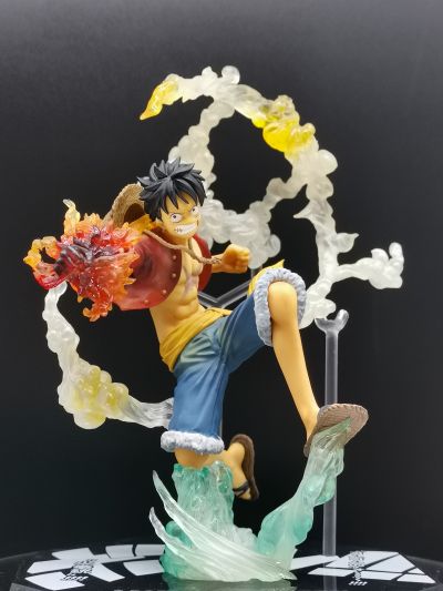 FiguartsZERO 海贼王 	蒙奇·D·路飞 Battle ver. 