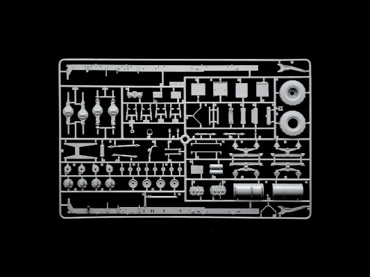 38554 6554 1/35 M978 燃料补给车