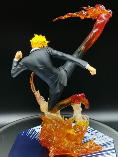 FiguartsZERO 海贼王 山治 悪魔风脚一级挽き肉 