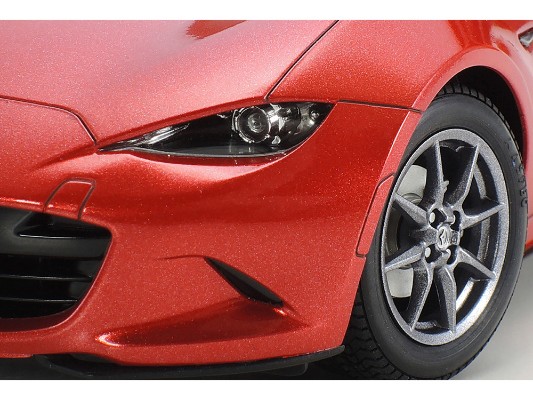 24342 马自达 MX-5