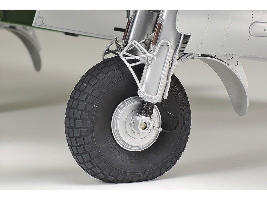 60326 1/32 英国 德·哈维兰-蚊式战斗轰炸机  FB Mk.VI