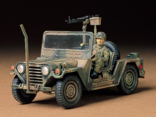 35123 1/35 美国 M151A2 轻型吉普 福特  MUTT