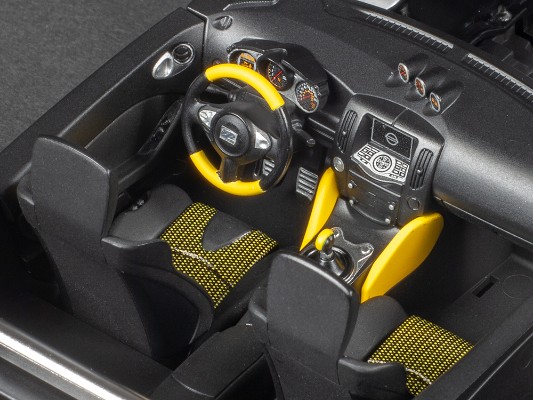 24348 1/24 日产 370Z Heritage edition