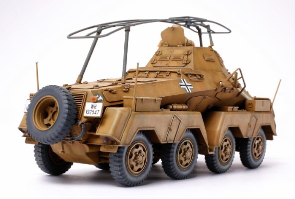 35297 1/35 德国 8轮重型装甲车 Sd.Kfz.232 非洲军团