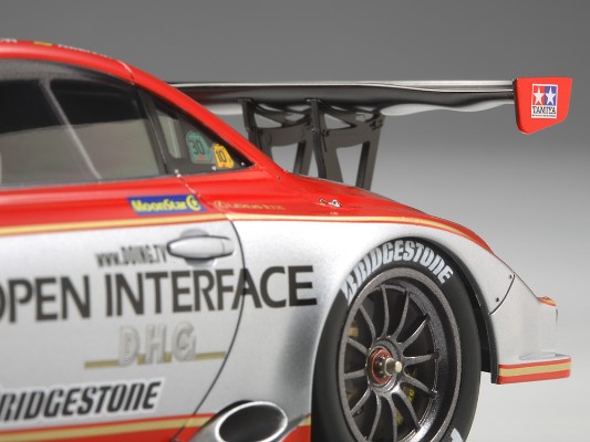 24293 1/24 雷克萨斯 OPEN INTERFACE TOM'S SC430 2006