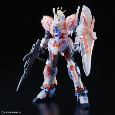HGUC 1/144 机动战士高达NT RX-9/C Narrative高达 C装備 [彩色透明]