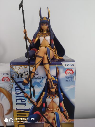 压泡面手办 Fate / Grand Order 	尼禄·克劳狄乌斯 Caster