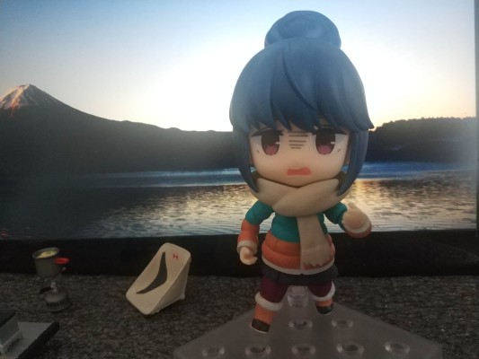 粘土人#981-DX 摇曳露营△ 志摩凛 DX版