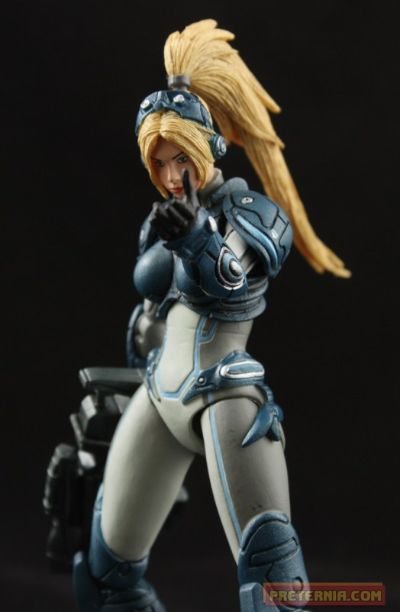 风暴英雄 诺娃 7寸可动人偶