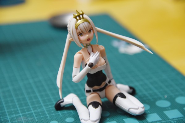 女神装置 武装神姬 猎兵型 雪绒花