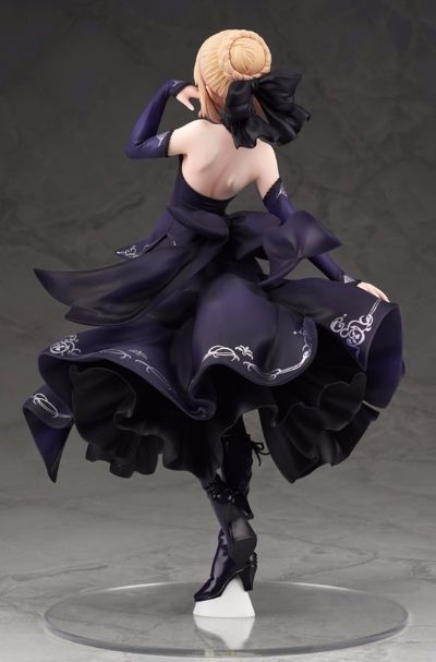 命运-冠位指定 阿尔托莉雅・潘德拉贡[Alter] 礼服版