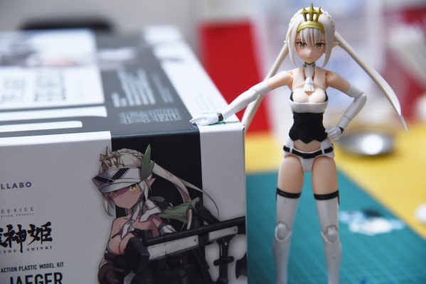 女神装置 武装神姬 猎兵型 雪绒花