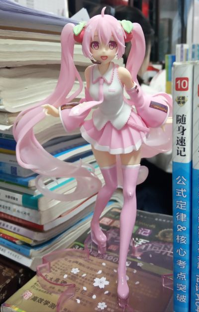 VOCALOID 初音未来 Pearl Wink