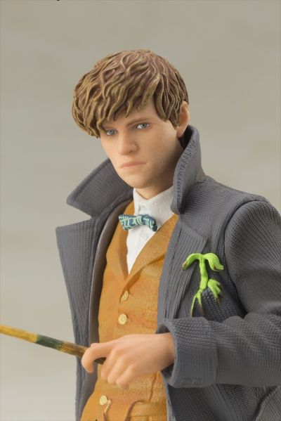 ARTFX+ 神奇动物:格林德沃之罪 纽特·斯卡曼德&Pickett