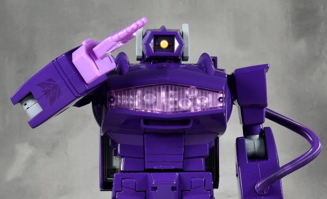 变形金刚大师级 MP-29 防卫参谋震荡波