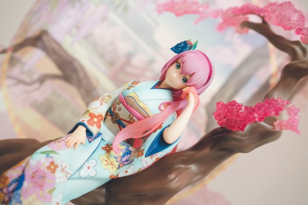 VOCALOID 巡音LUKA 花色衣