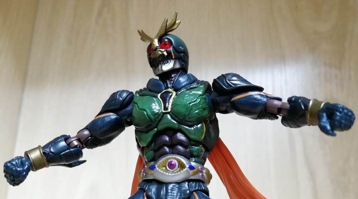 S.H.Figuarts 异类亚极陀