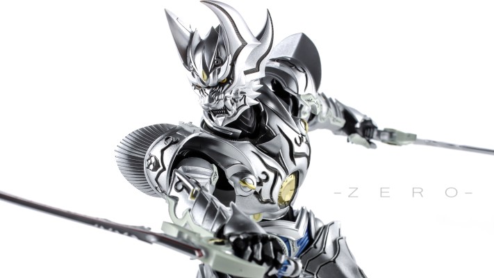 S.H.Figuarts(真骨雕制法) 牙狼 银牙骑士绝狼