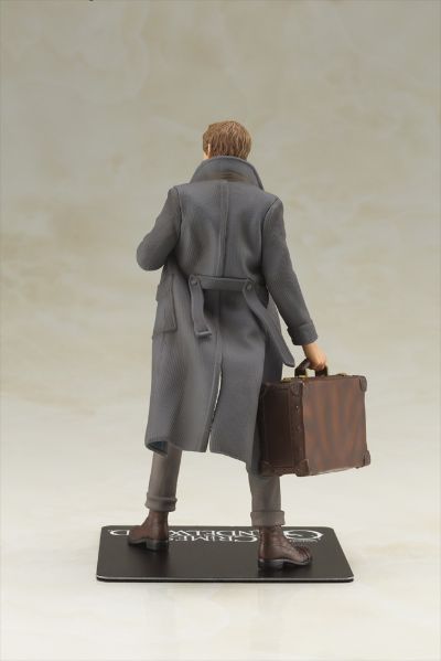 ARTFX+ 神奇动物:格林德沃之罪 纽特·斯卡曼德&Pickett