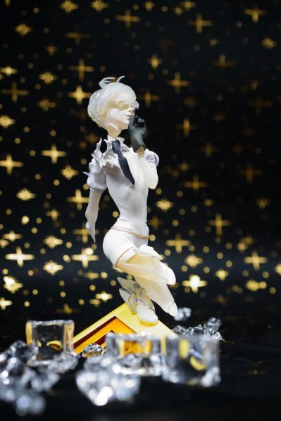 最美不过心碎——宝石之国