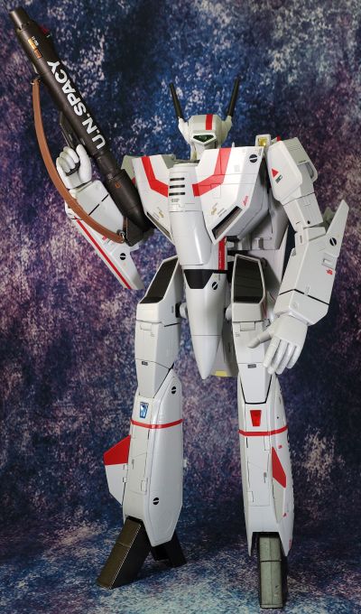 DX超合金 超时空要塞 VF-1J 女武神（一条辉机）