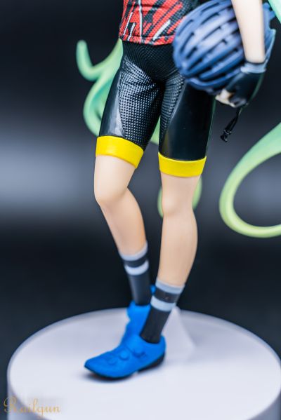 EXQ手办 GOOD SMILE Racing 初音未来 Racing 2018 Team Ukyo Cheering Ver. 